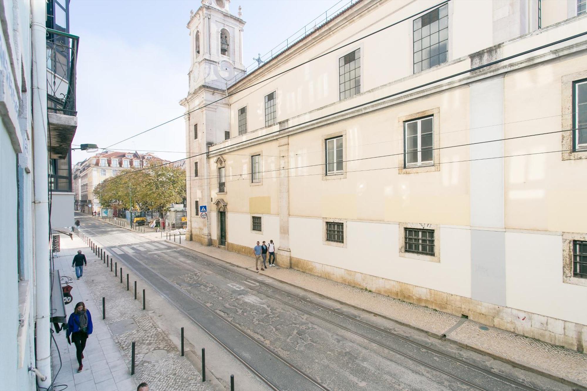 Cozy Apartment In Amazing Location! Lissabon Buitenkant foto